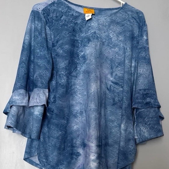 Ruby Rd. Light Blue Eyelet Blouse - Picture 2 of 3